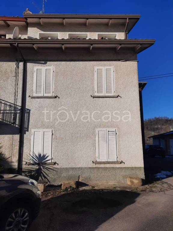 casa indipendente in vendita a Casina