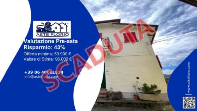 appartamento in vendita a Casina in zona Cortogno