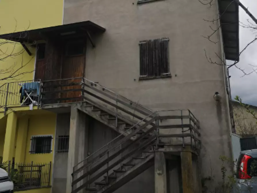 casa indipendente in vendita a Casina