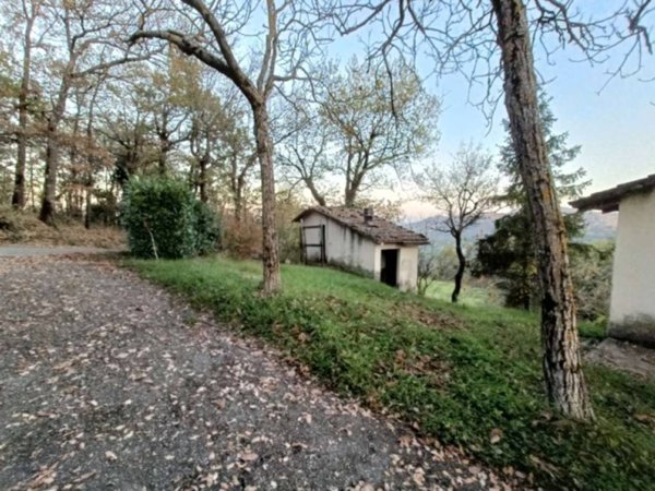 casa indipendente in vendita a Casina
