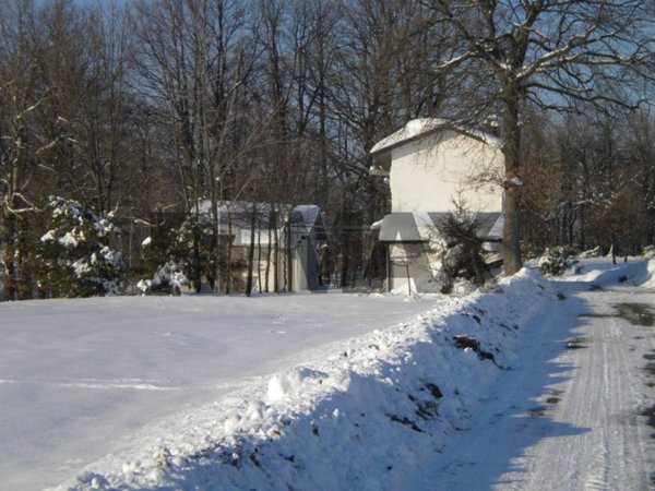casa indipendente in vendita a Casina in zona Giandeto Straduzzi