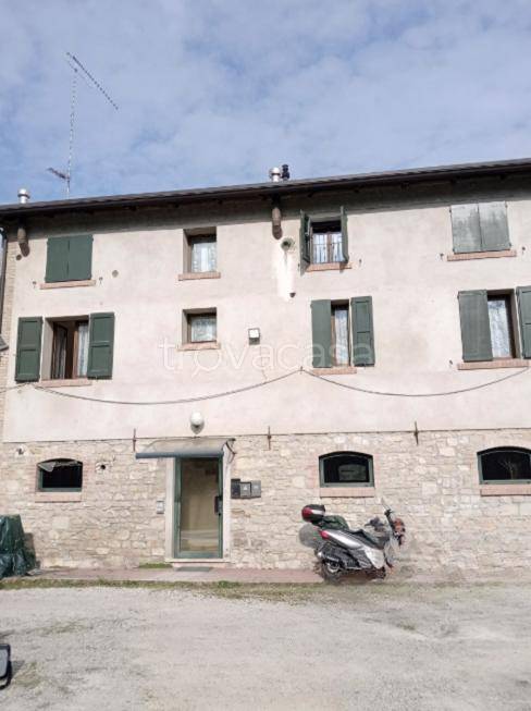 appartamento in vendita a Casina in zona Bocco