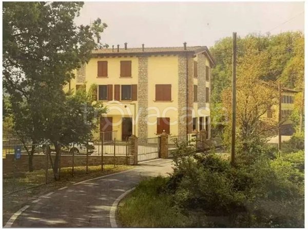 casa indipendente in vendita a Castellarano in zona San Valentino