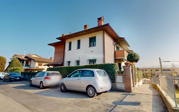 appartamento in vendita a Castellarano in zona Tressano