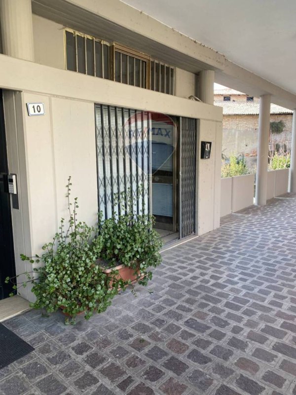 ufficio in vendita a Castellarano