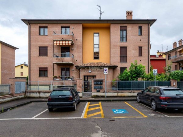 appartamento in vendita a Castellarano in zona Roteglia