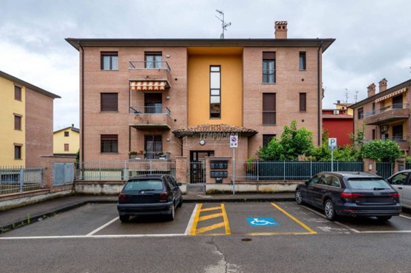 appartamento in vendita a Castellarano in zona Roteglia