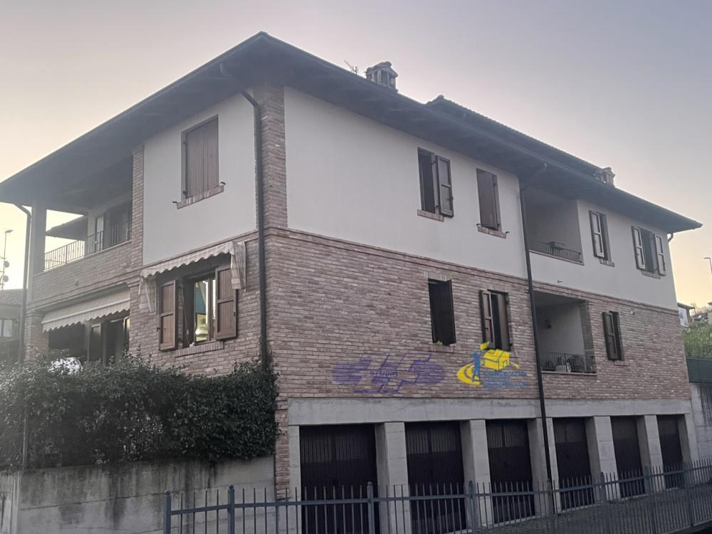 appartamento in vendita a Castellarano in zona Roteglia