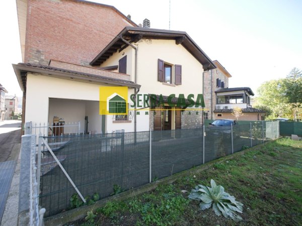 casa indipendente in vendita a Castellarano in zona Roteglia