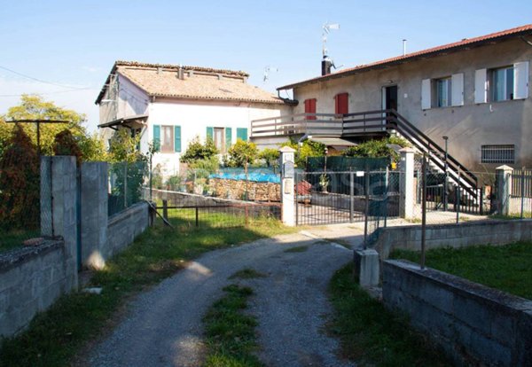 casa indipendente in vendita a Castellarano