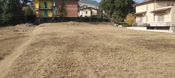 casa indipendente in vendita a Castellarano in zona Roteglia