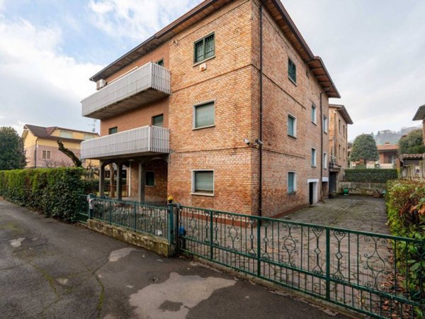 casa indipendente in vendita a Castellarano in zona Tressano