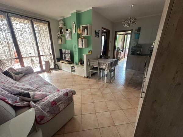 appartamento in vendita a Castellarano in zona Roteglia