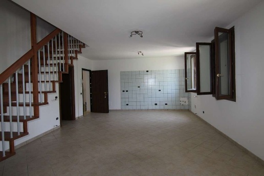 casa indipendente in vendita a Castellarano in zona Telarolo