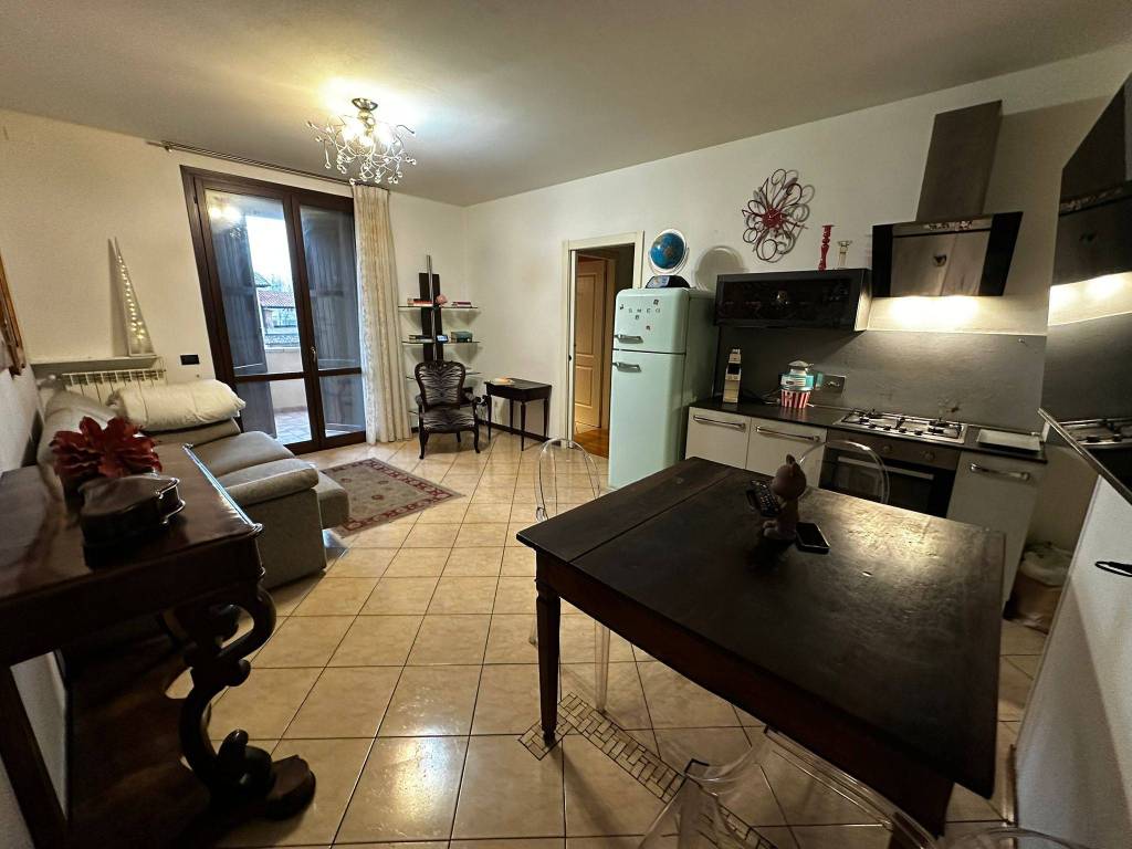 appartamento in vendita a Castellarano in zona Tressano