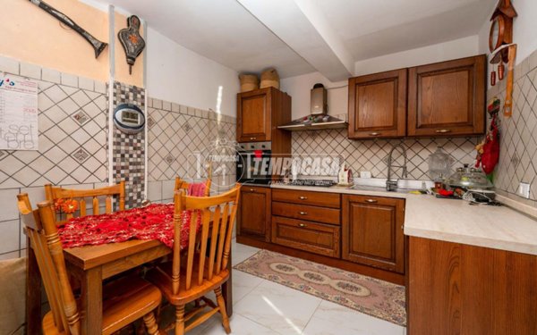 casa indipendente in vendita a Castellarano in zona Roteglia