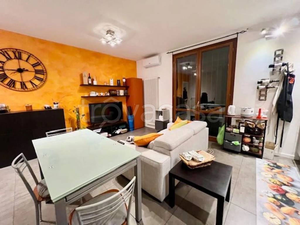 appartamento in vendita a Castellarano in zona San Valentino
