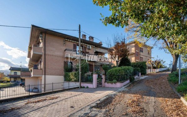 appartamento in vendita a Castellarano in zona Roteglia