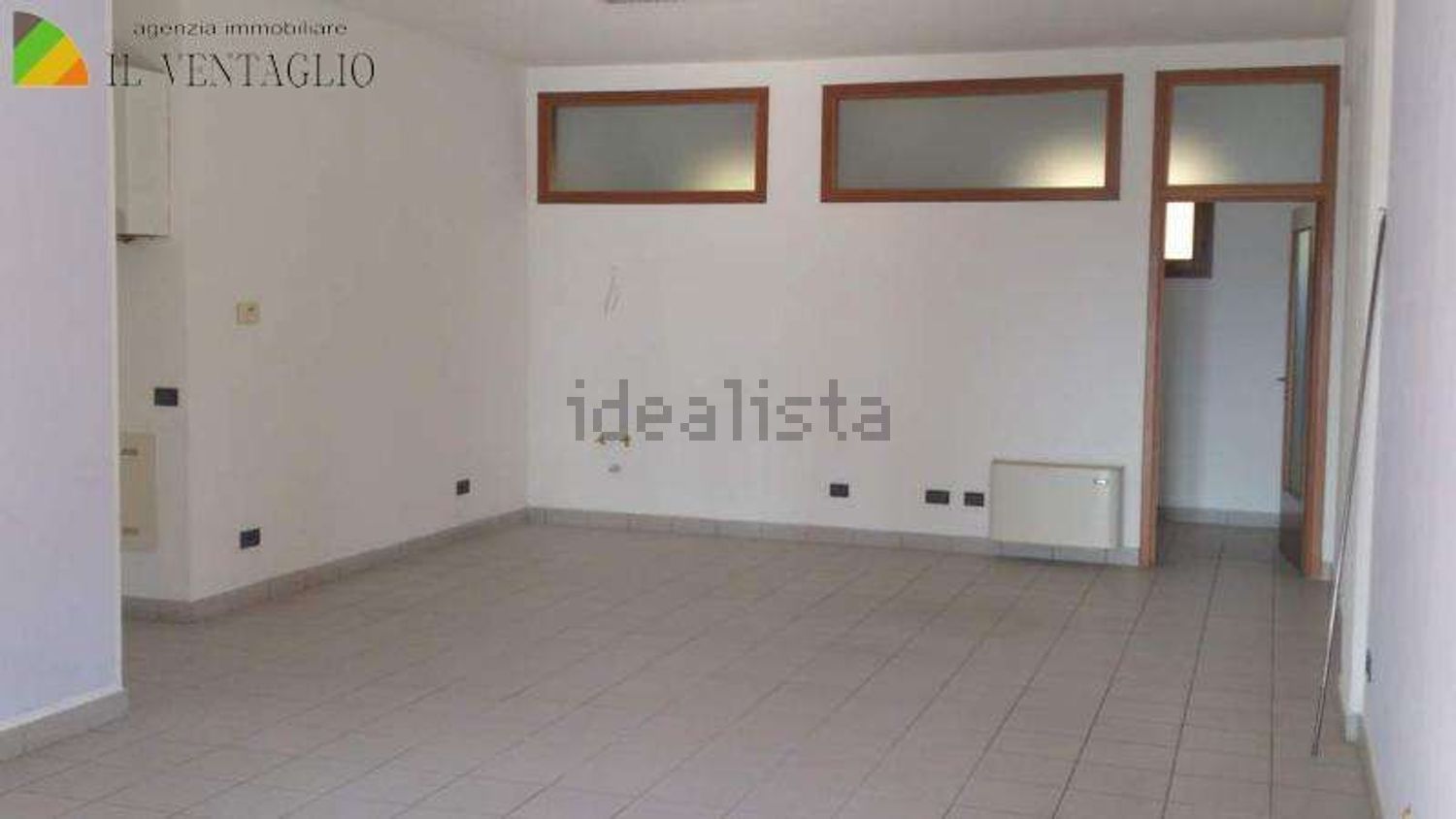 ufficio in vendita a Castellarano in zona Tressano