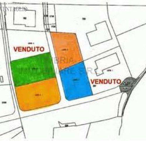 terreno edificabile in vendita a Castellarano in zona Tressano
