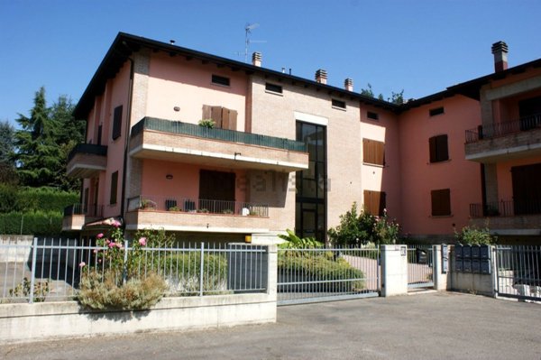 appartamento in vendita a Castellarano in zona Roteglia