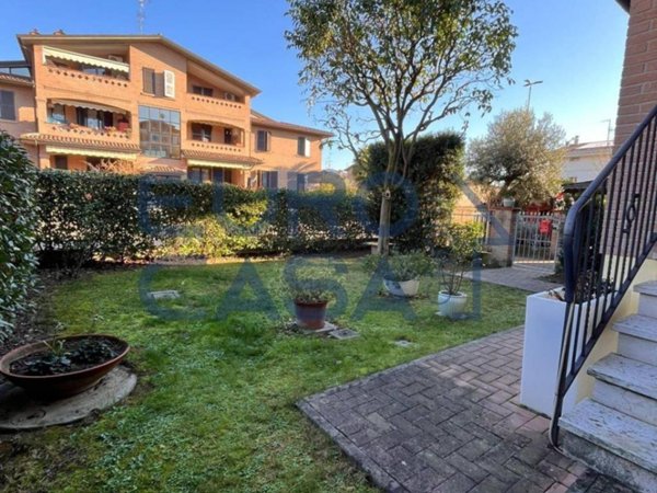 appartamento in vendita a Castellarano in zona Tressano