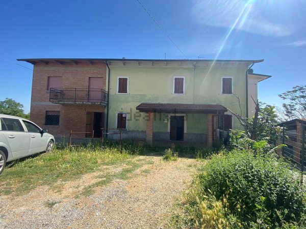casa indipendente in vendita a Castellarano