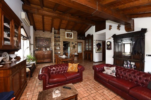 casa indipendente in vendita a Castellarano in zona San Valentino