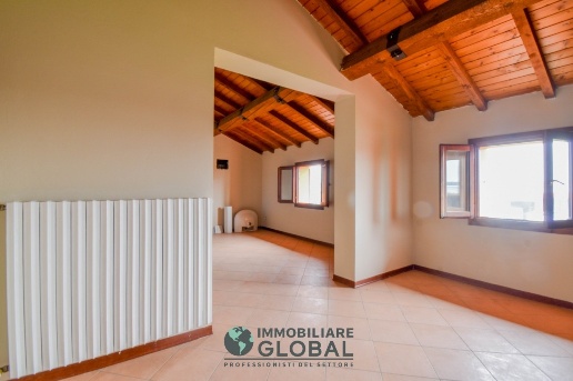 appartamento in vendita a Castellarano in zona Roteglia