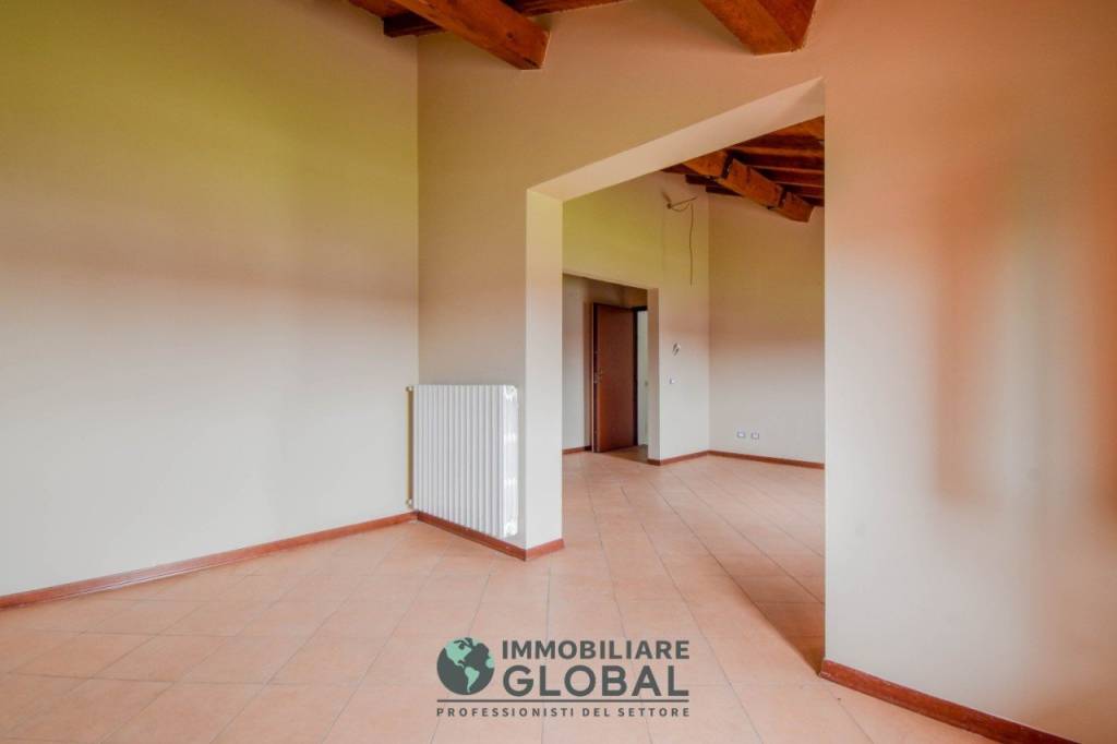 appartamento in vendita a Castellarano in zona Roteglia