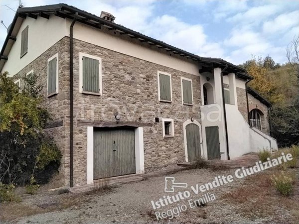 appartamento in vendita a Castellarano in zona Roteglia