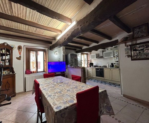 appartamento in vendita a Castellarano in zona Roteglia