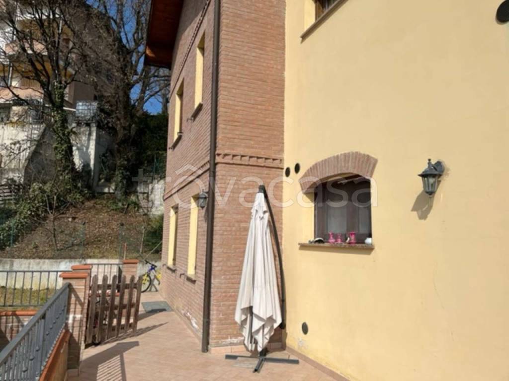 appartamento in vendita a Castellarano in zona Roteglia