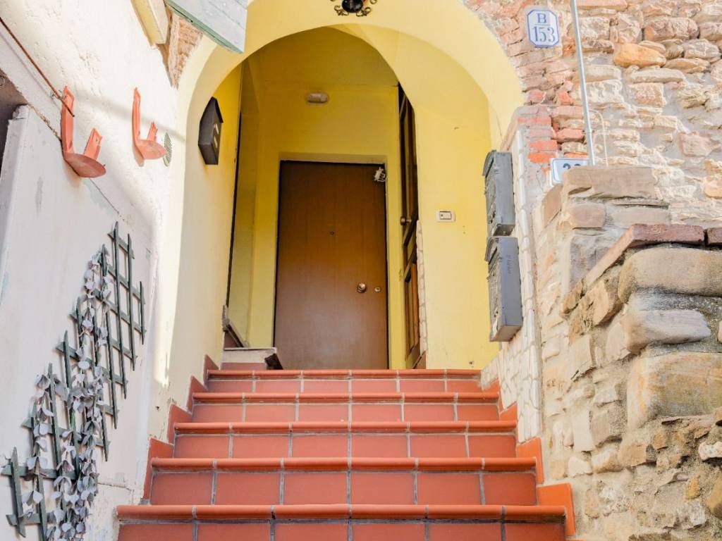 casa indipendente in vendita a Castellarano in zona Roteglia