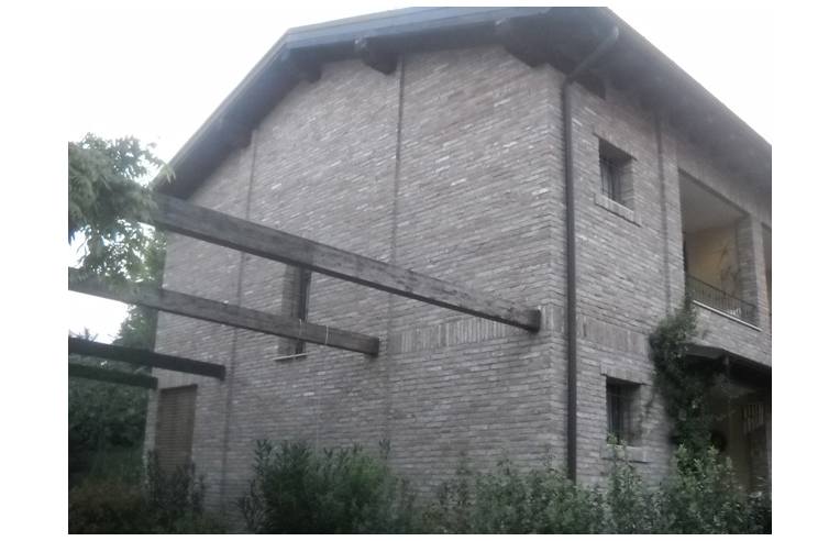 casa indipendente in vendita a Castellarano