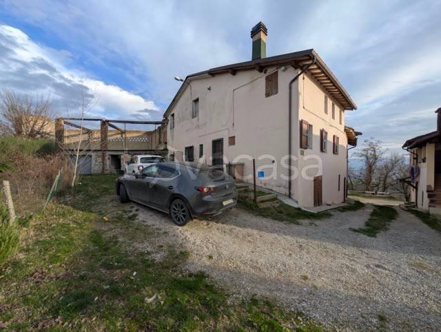 casa indipendente in vendita a Castellarano in zona Le Ville