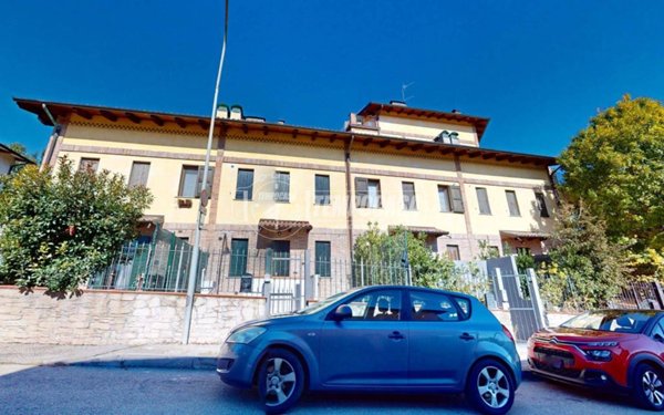 casa indipendente in vendita a Castellarano in zona Roteglia
