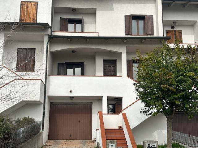 casa indipendente in vendita a Castellarano