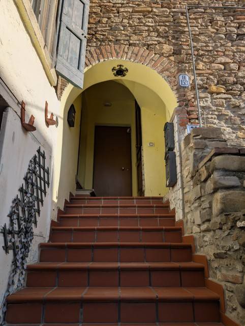 casa indipendente in vendita a Castellarano in zona Roteglia