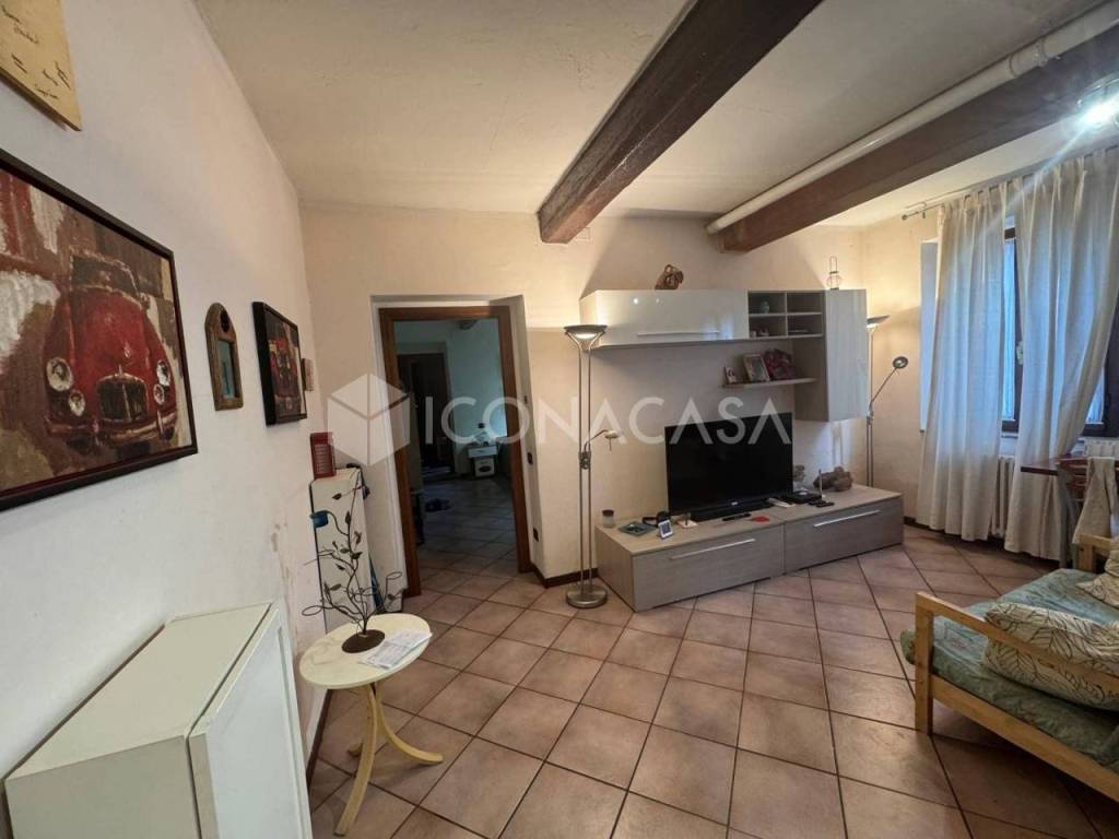 appartamento in vendita a Castellarano in zona Tressano