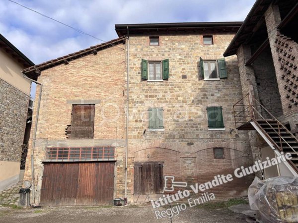 appartamento in vendita a Castellarano in zona Roteglia