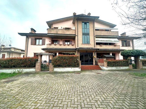 appartamento in vendita a Castellarano in zona Roteglia