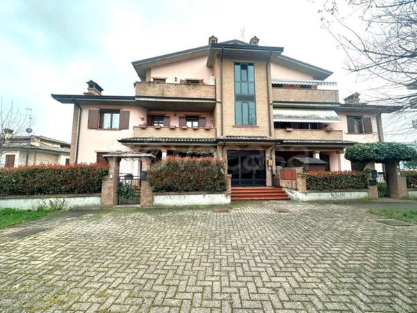 appartamento in vendita a Castellarano in zona Roteglia