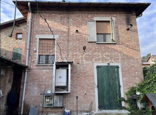 appartamento in vendita a Castellarano in zona Roteglia