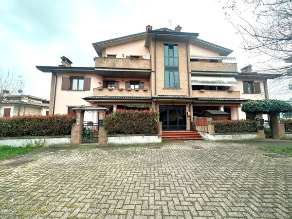 appartamento in vendita a Castellarano in zona Roteglia