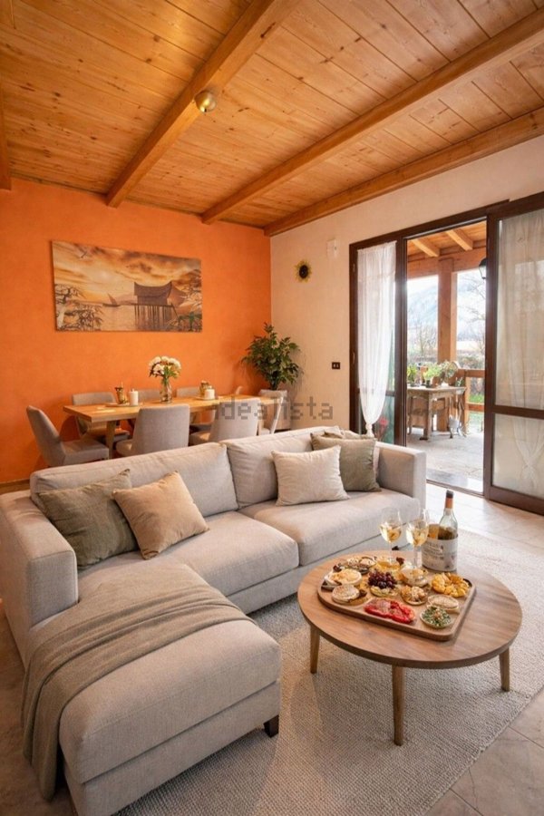 appartamento in vendita a Castellarano in zona Roteglia