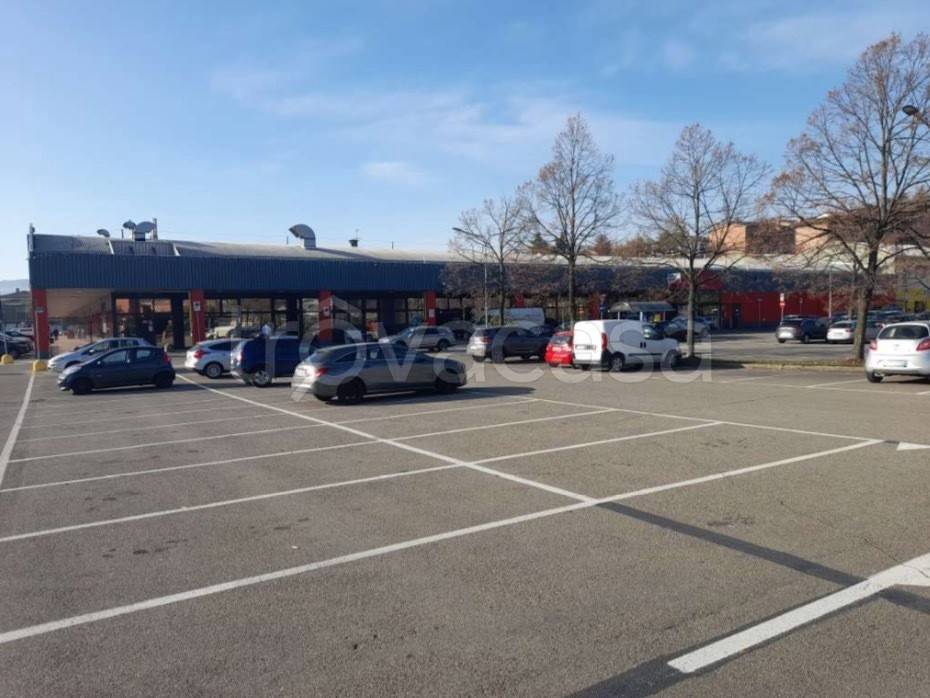 negozio in vendita a Castellarano