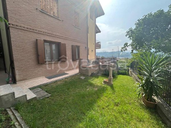 appartamento in vendita a Castellarano in zona Roteglia