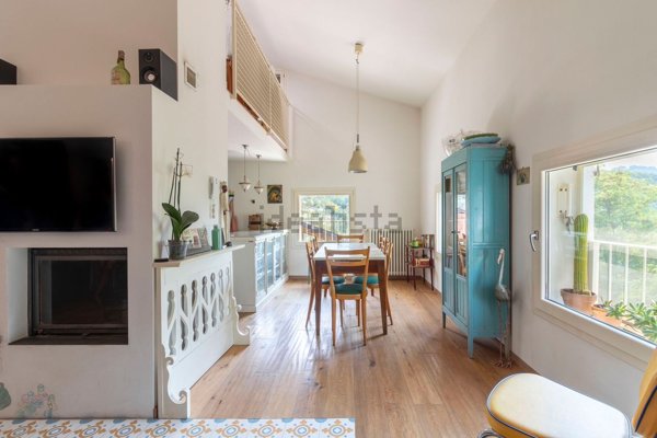 casa indipendente in vendita a Castellarano in zona Farneto di Sotto