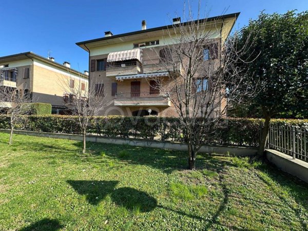 appartamento in vendita a Castellarano in zona Farneto di Sotto